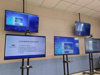 计算机网络与信息安全国家级实验教学示范中心举办慕课录播系统功能及使用方式专题培训